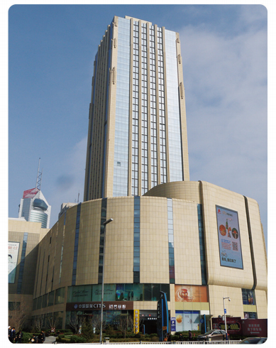 青島某超高層辦公樓地下室抗浮加固，主體施工至3層時發(fā)生地下室上浮事故，采用抗浮錨桿進行加固。(2012年)